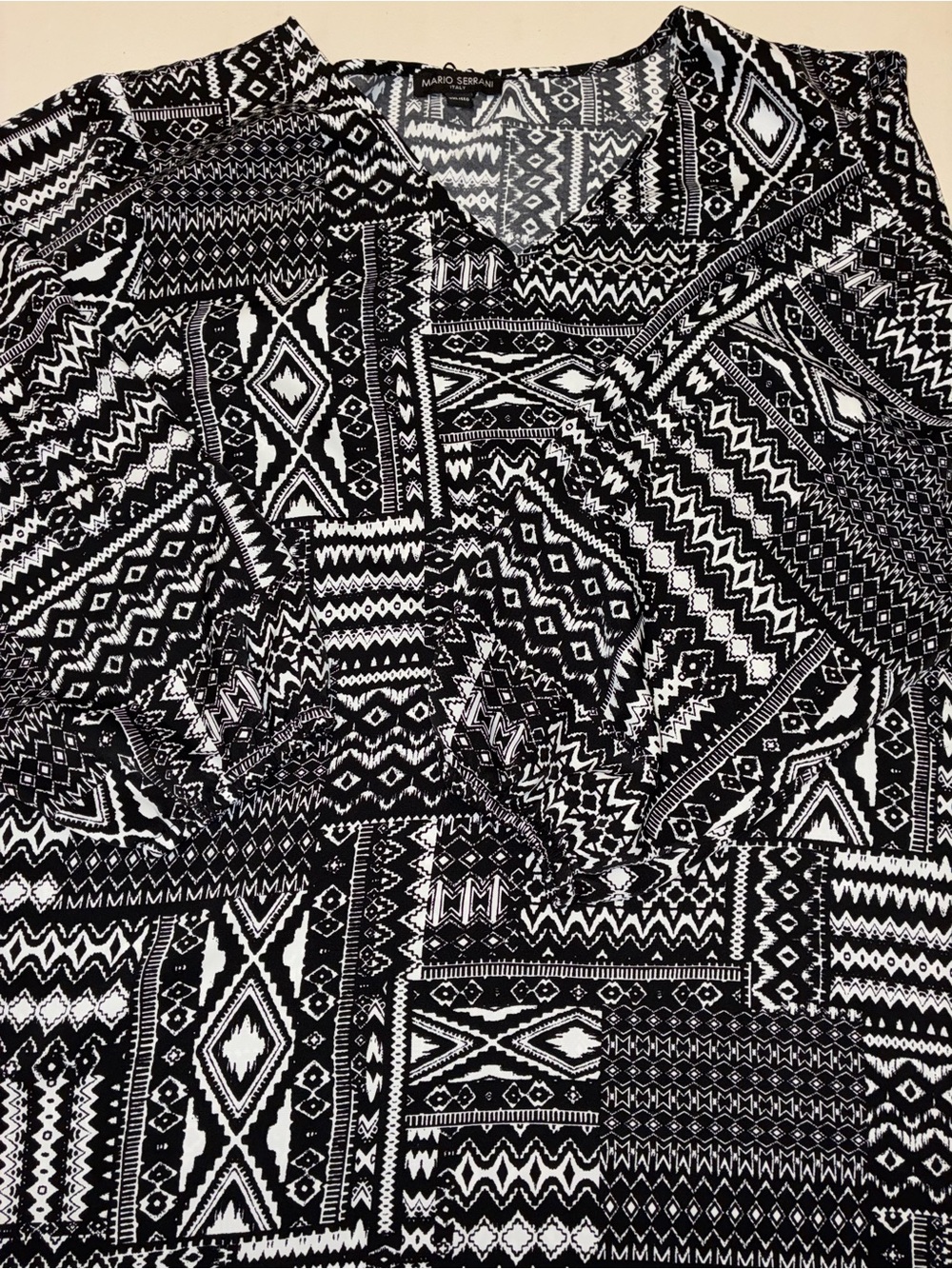 Mario Serrani Women’s Black & White Geometric Shirt